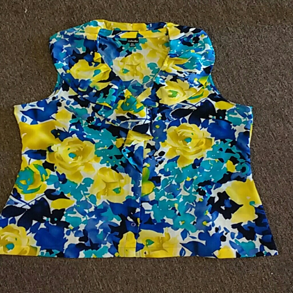 Fitted top